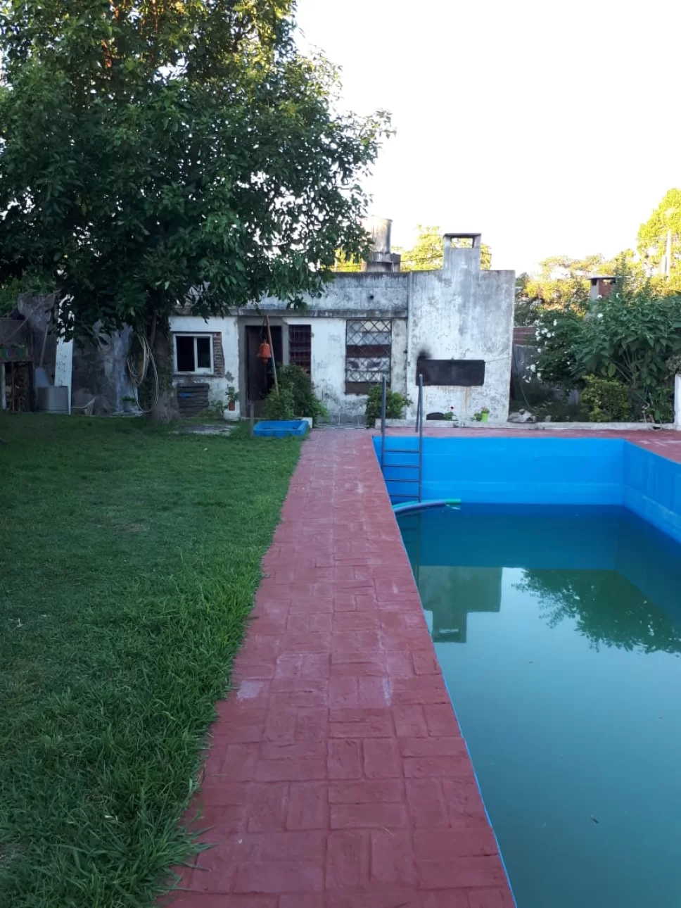Casa a 2 cuadras de la Estacion de Glew sobre Sastre