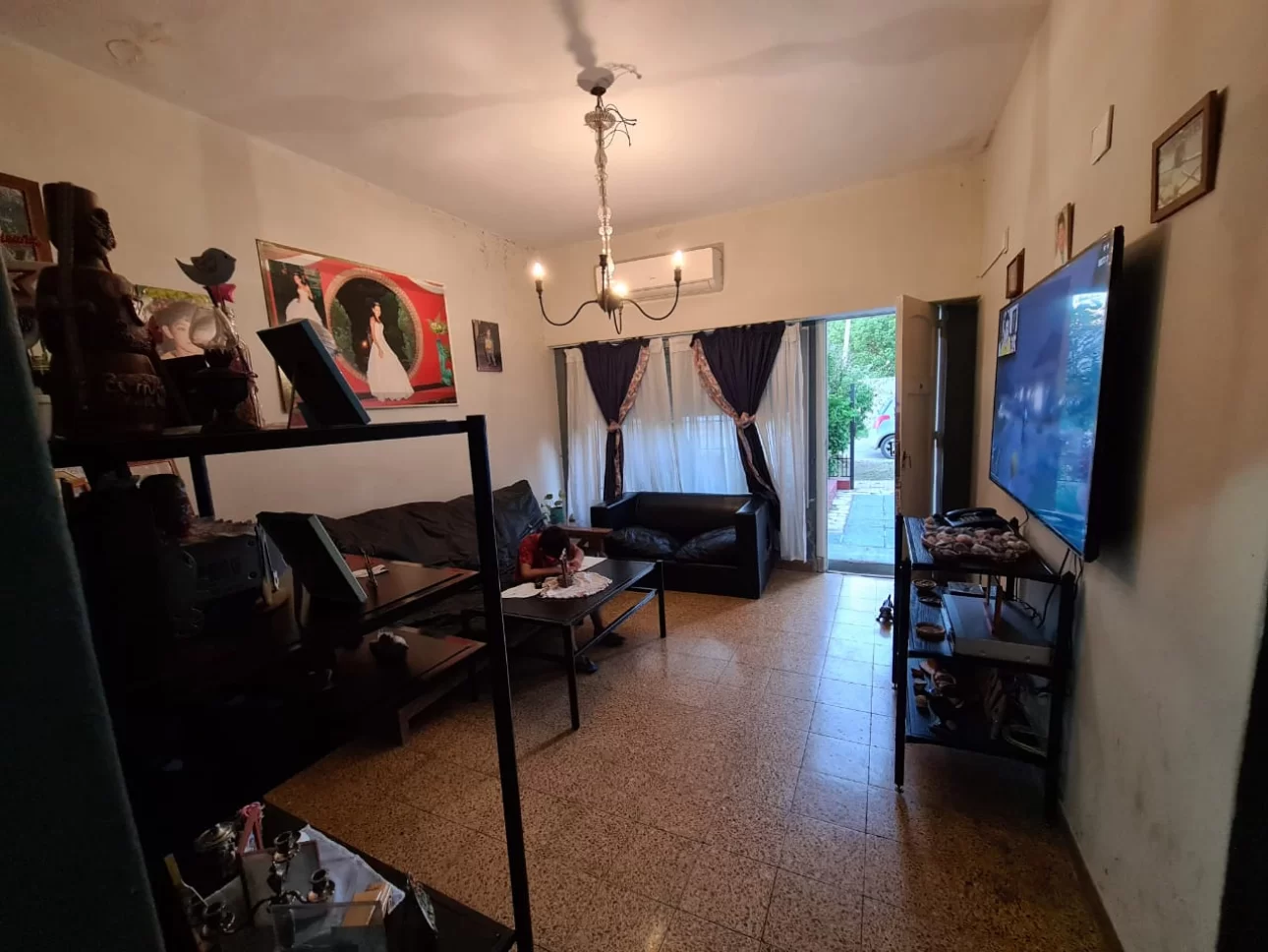 Casa a 2 cuadras de la Estacion de Glew sobre Sastre