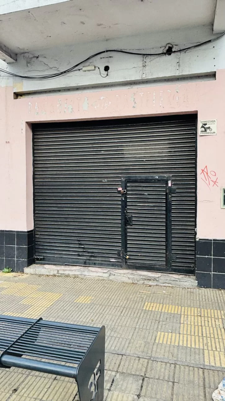 ALQUILER DE LOCAL -SANTOS LUGARES`-