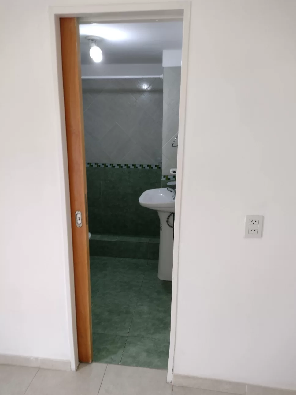 DEPARTAMENTO 2 AMBIENTES AL FRENTE
