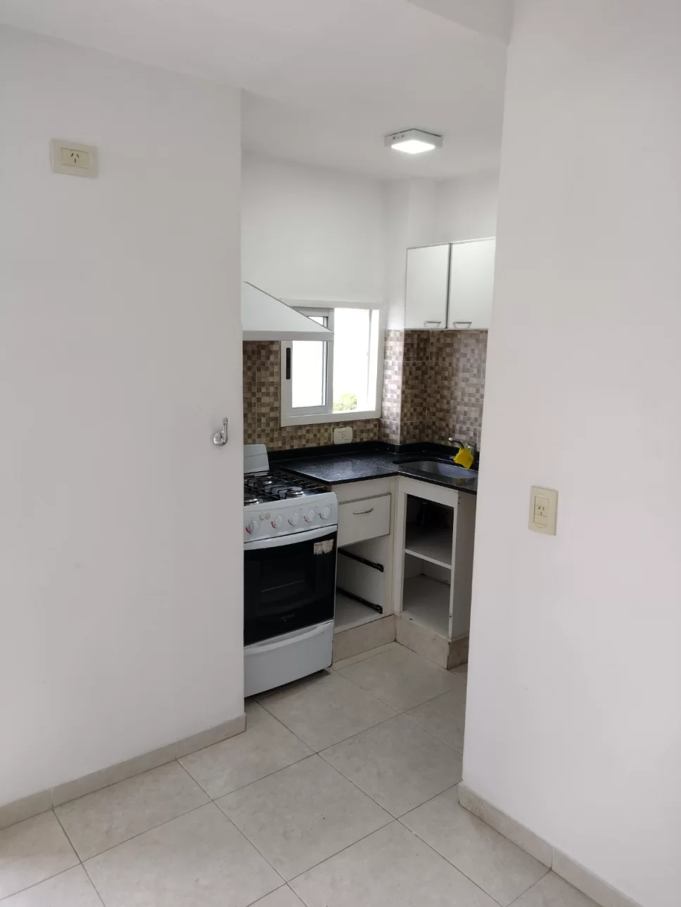 DEPARTAMENTO 2 AMBIENTES AL FRENTE