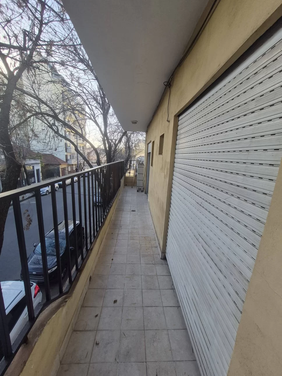 SE ALQUILA PH 2 AMBIENTES EN LINIERS