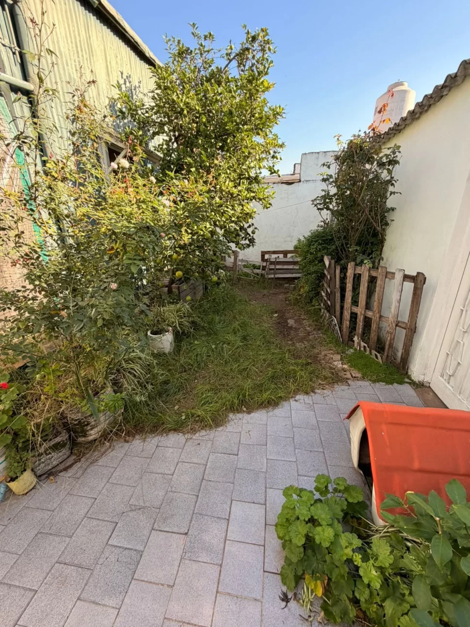 SE VENDE CASA MULTIFAMILIAR EN VILLA SOLDATI