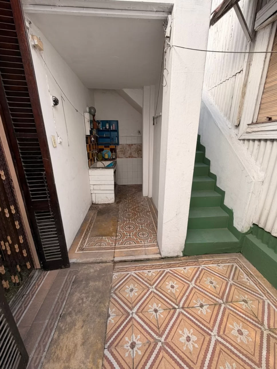 SE VENDE CASA MULTIFAMILIAR EN VILLA SOLDATI