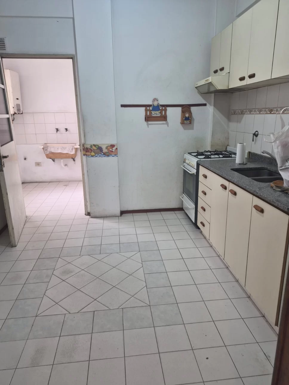 SE VENDE DPTO 3 AMBIENTES EN TAPIALES