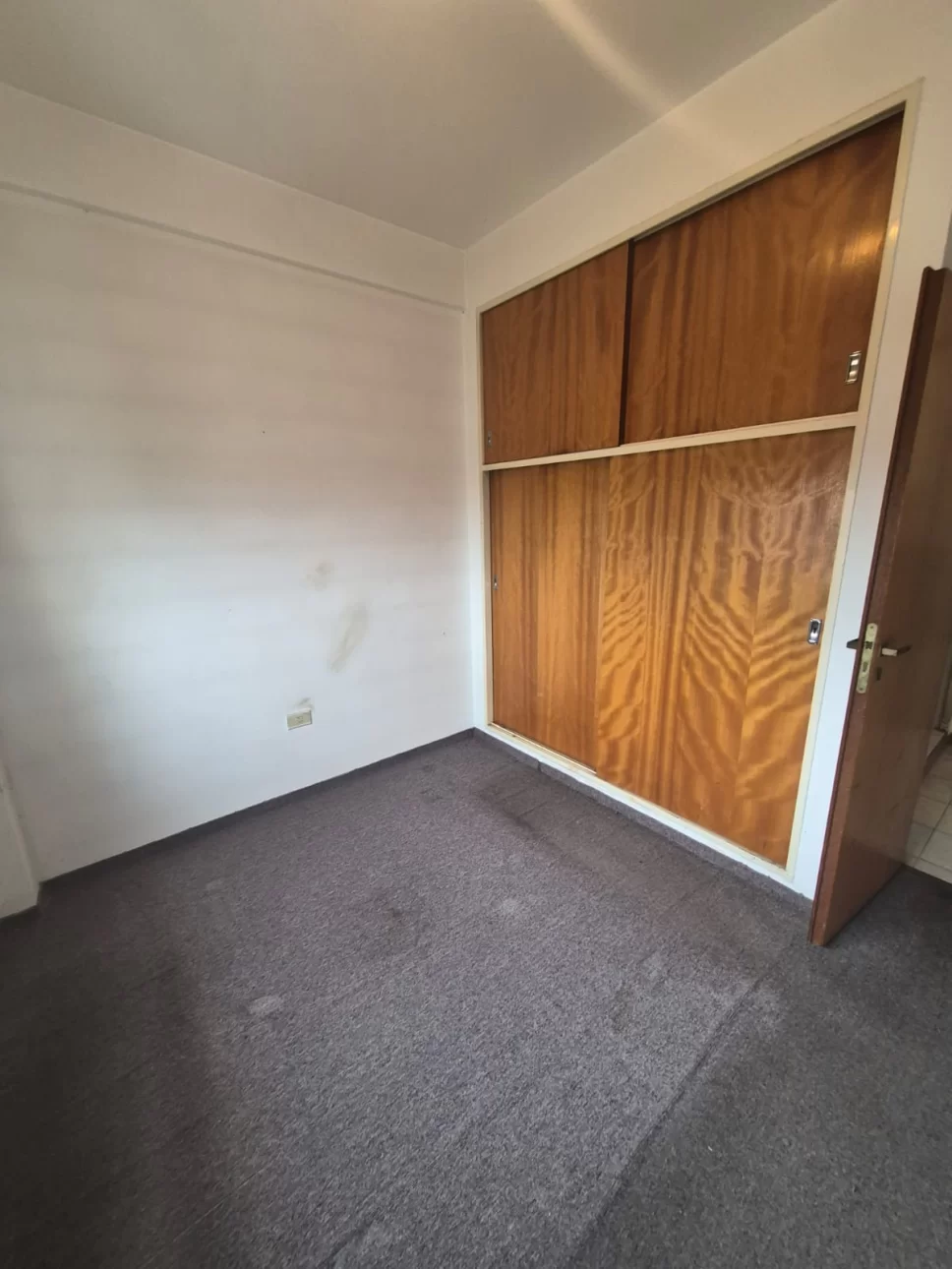 SE VENDE DPTO 3 AMBIENTES EN TAPIALES