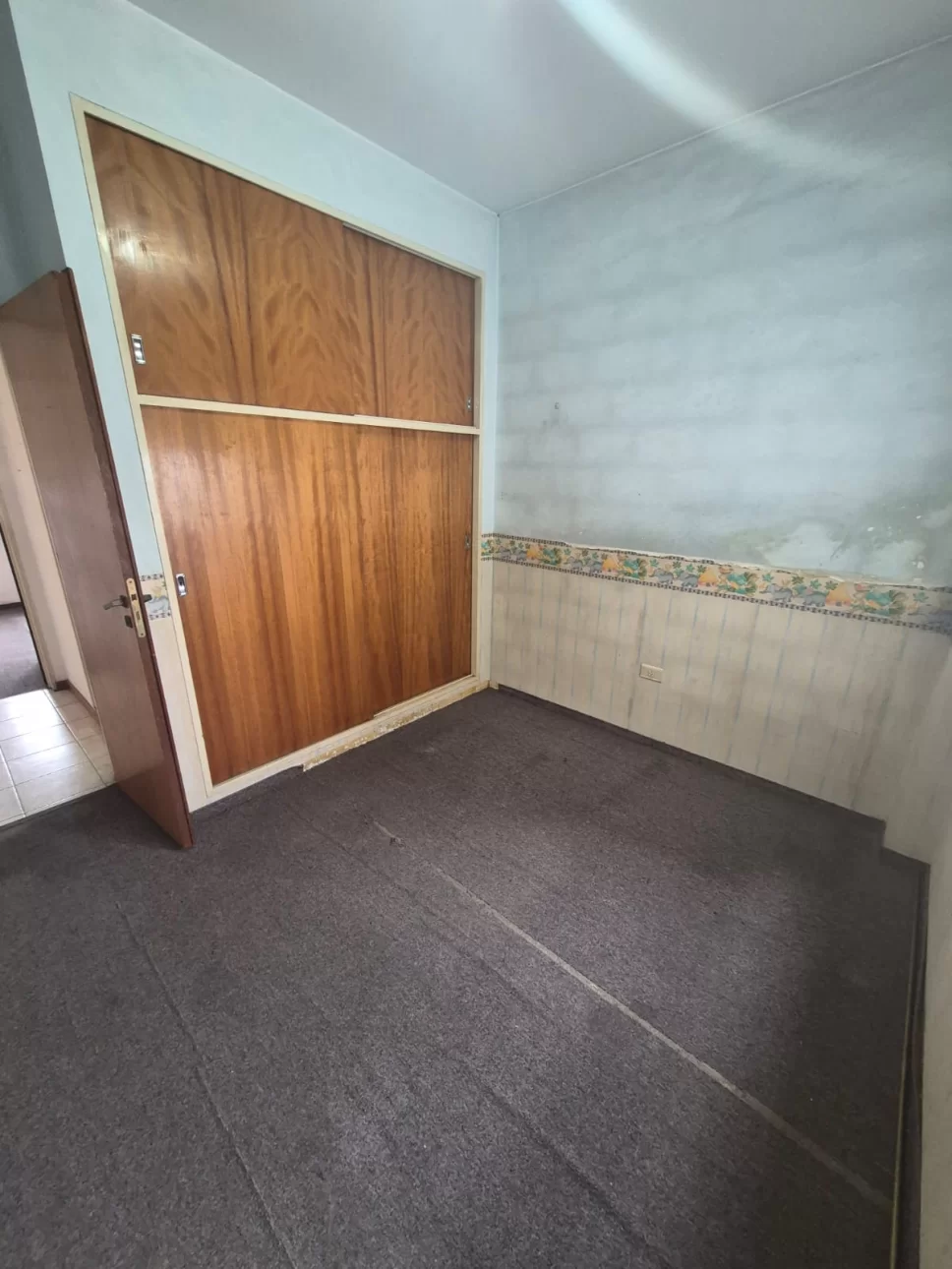 SE VENDE DPTO 3 AMBIENTES EN TAPIALES