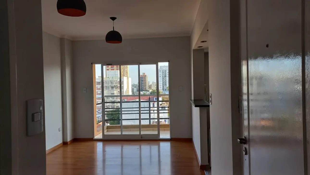 Semipiso 2 amb. con cochera