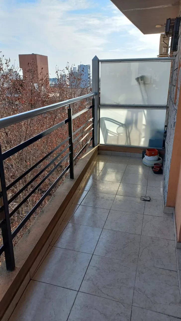 Semipiso 2 amb. con cochera