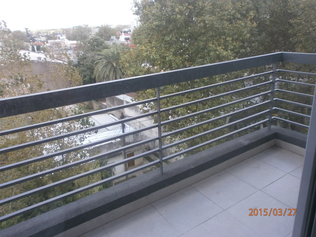 Hermoso departamento 2 ambientes al frente con balcon