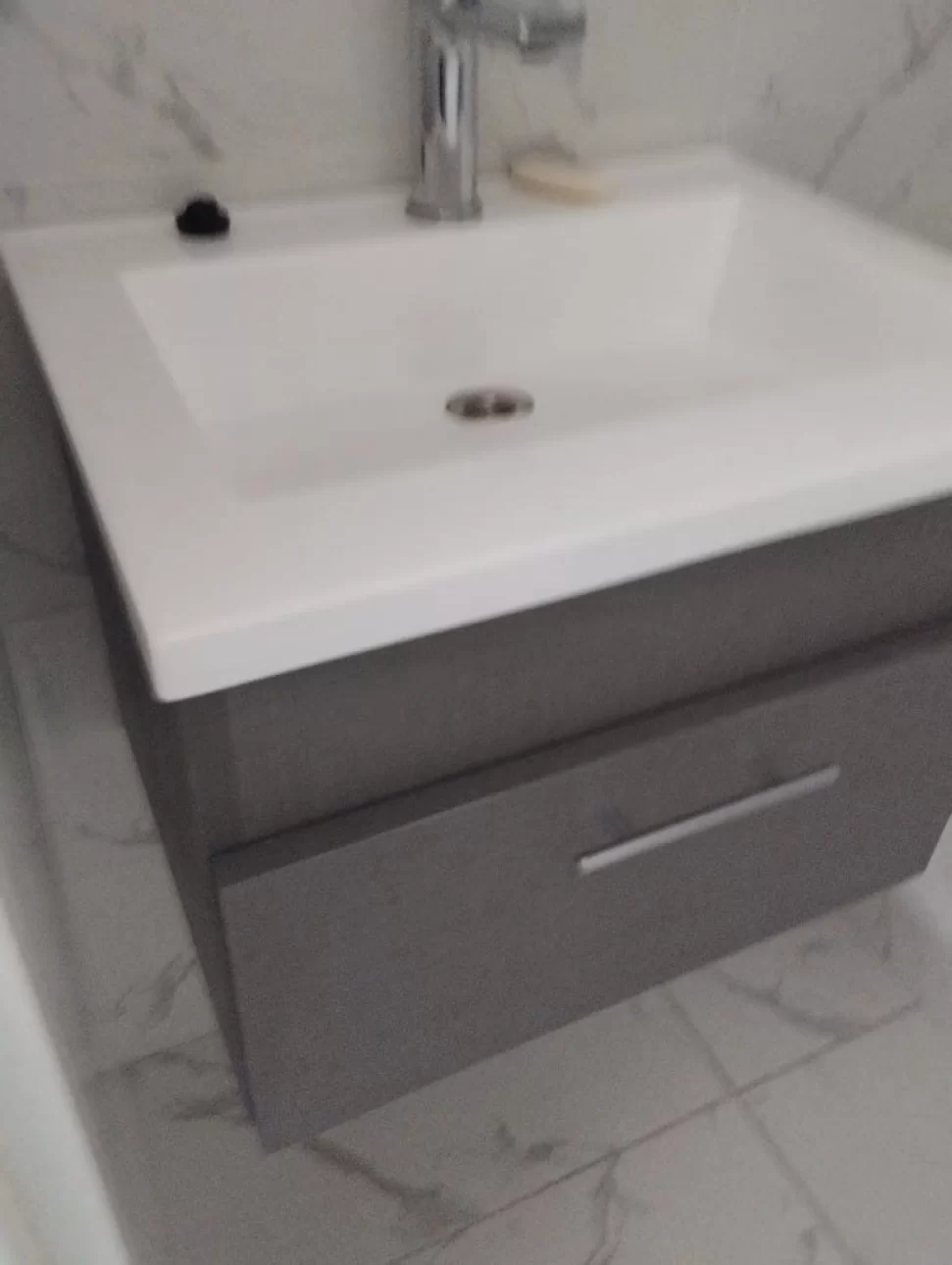 SE ALQUILA OFICINA COMERCIAL