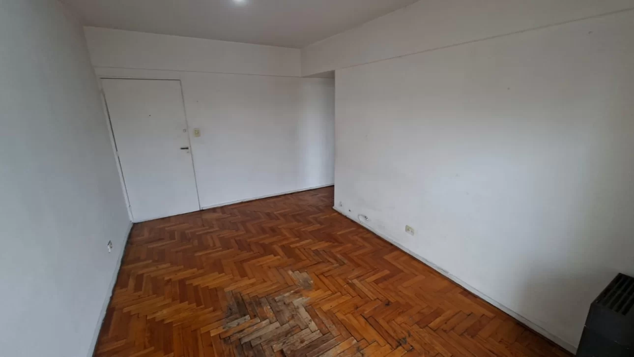 DEPARTAMENTO 2 AMBIENTES C/BALCON