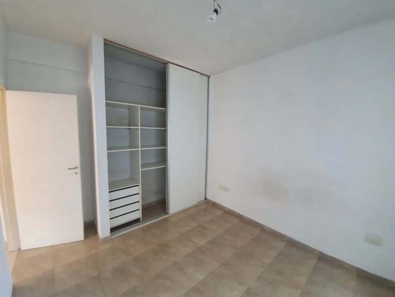 DEPARTAMENTO 2 AMB CON BALCON MARTIN CORONADO