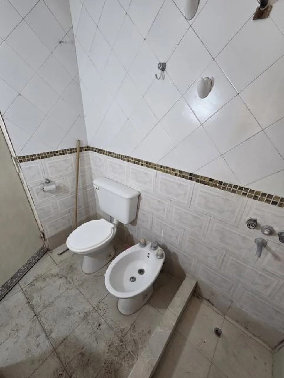 CASA 3 AMB C/PATIO Y JARDIN sobre  Spano 600m estacion Bosch