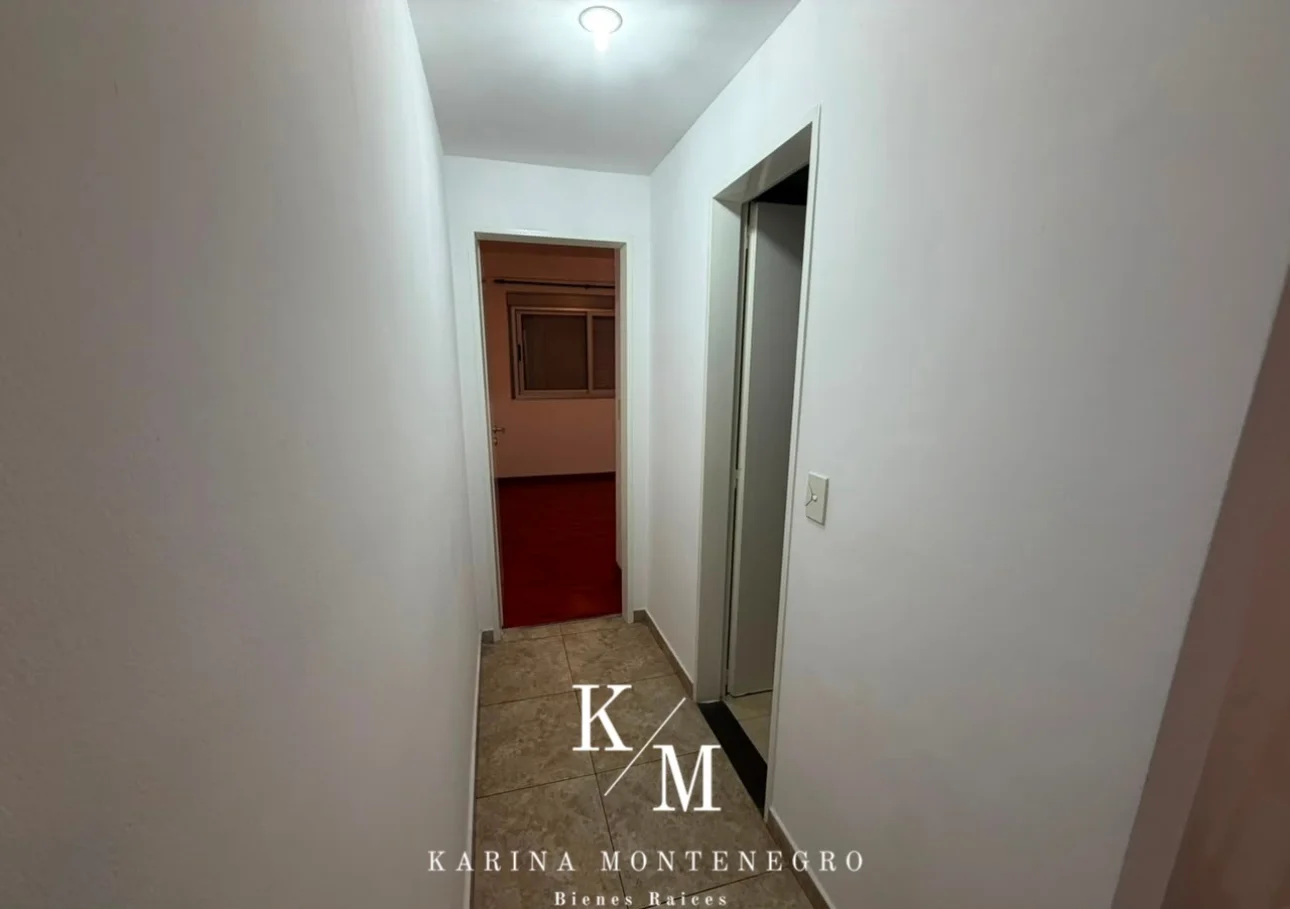 Departamento 2 amb en el centro de San Martin, optimo estado