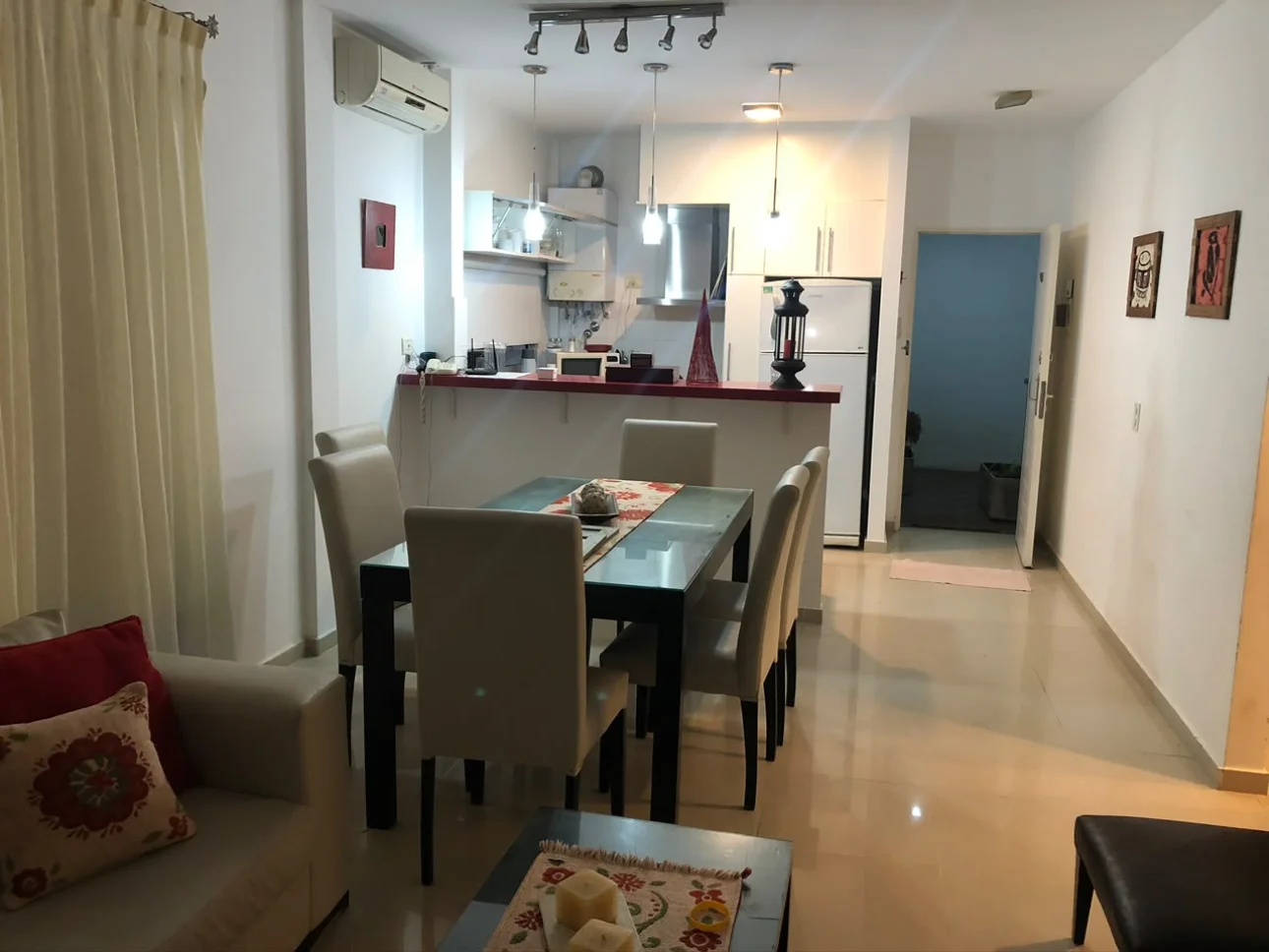Venta de Depto 3 amb. con cochera  en Pinamar.