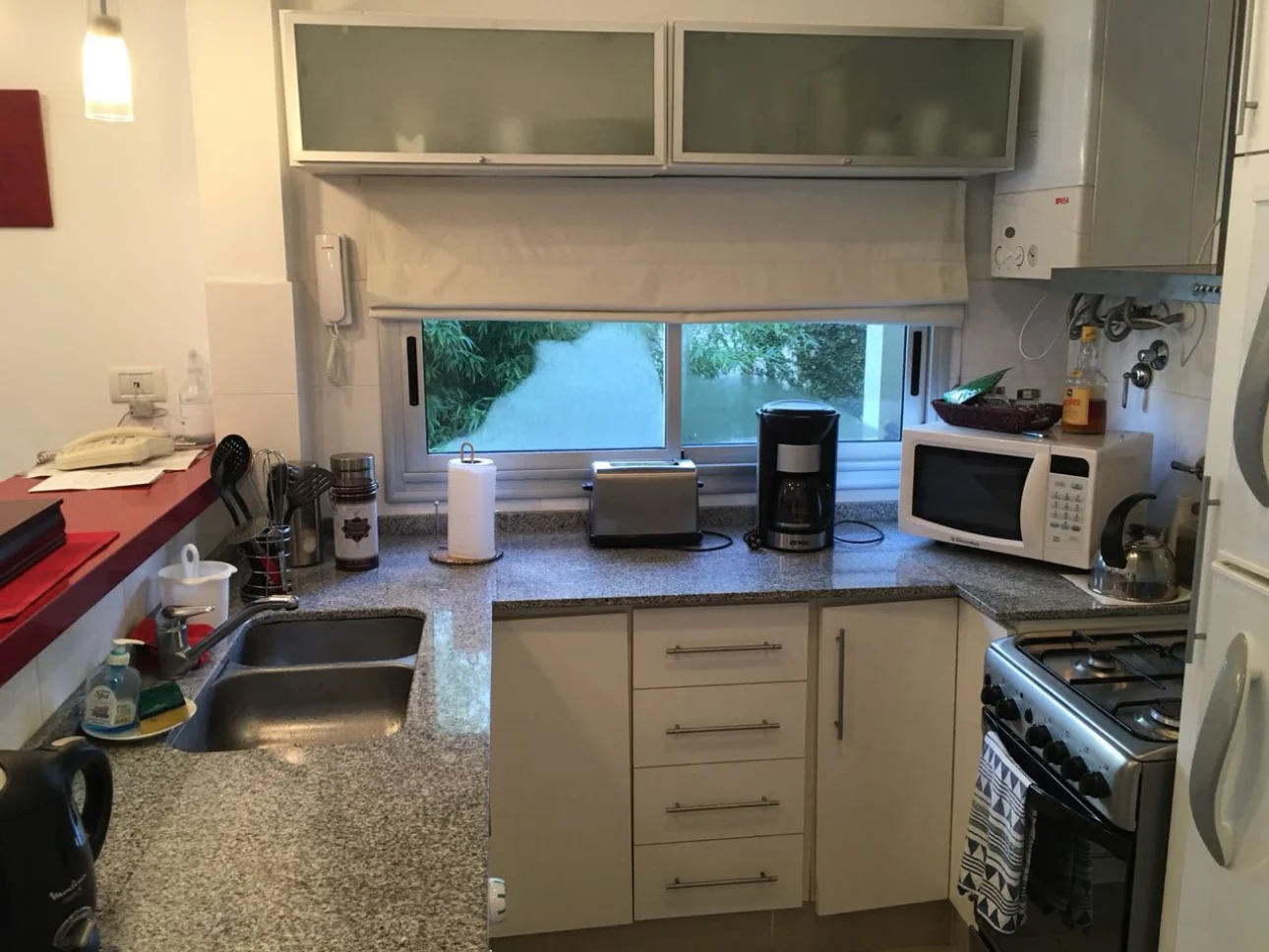 Venta de Depto 3 amb. con cochera  en Pinamar.
