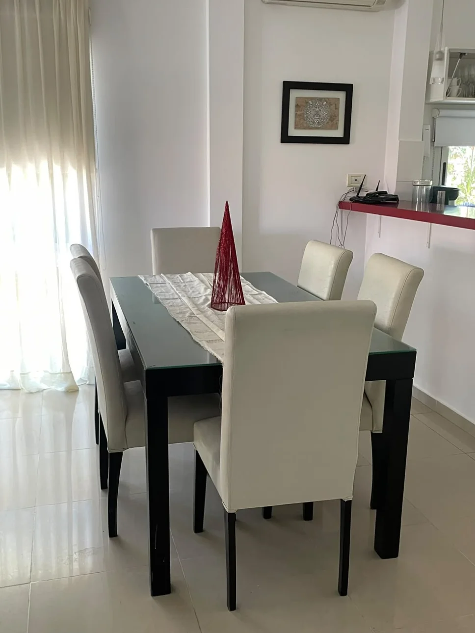 Venta de Depto 3 amb. con cochera  en Pinamar.