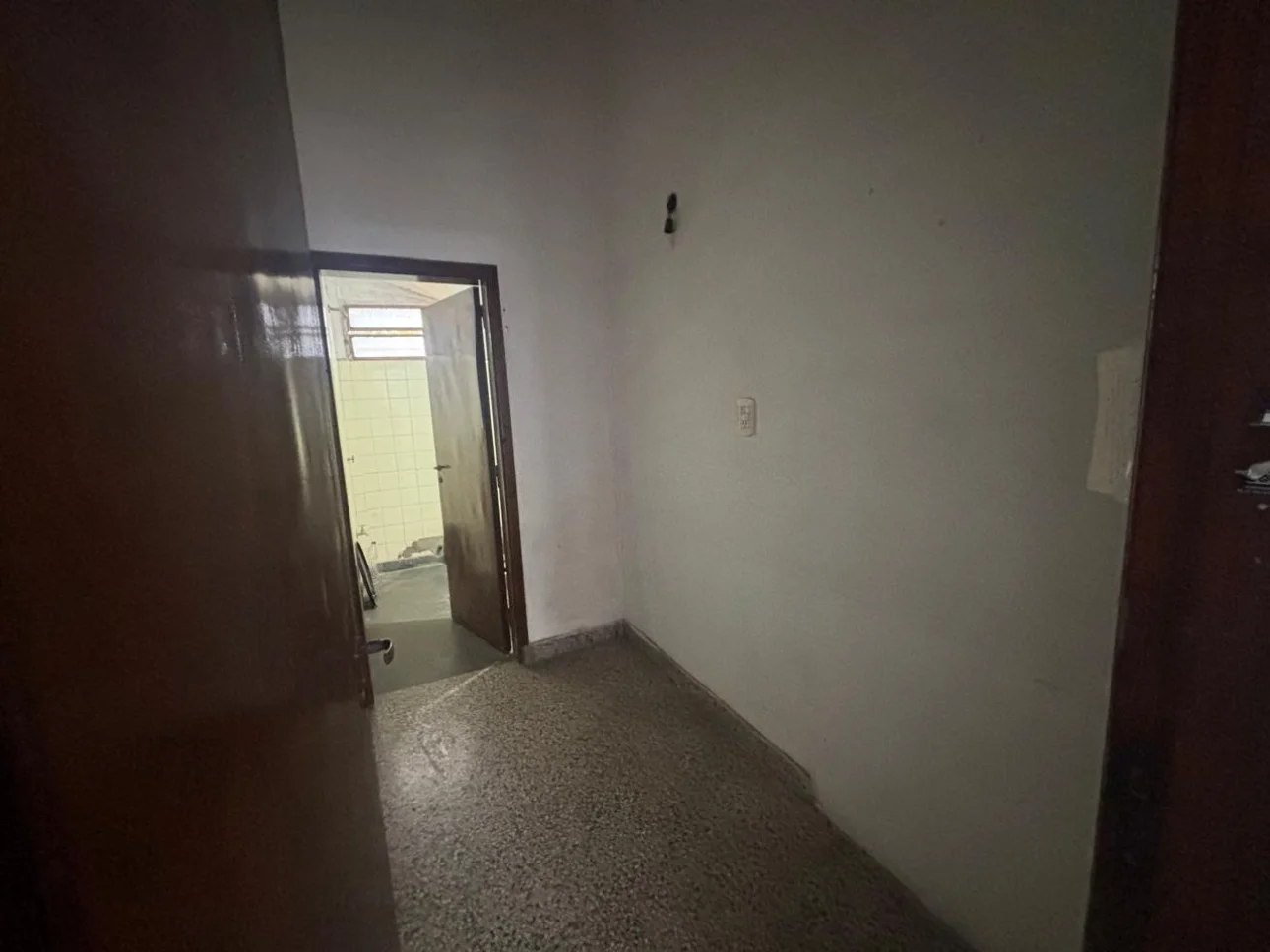 Local Comercial sobre Av. Almafuerte
