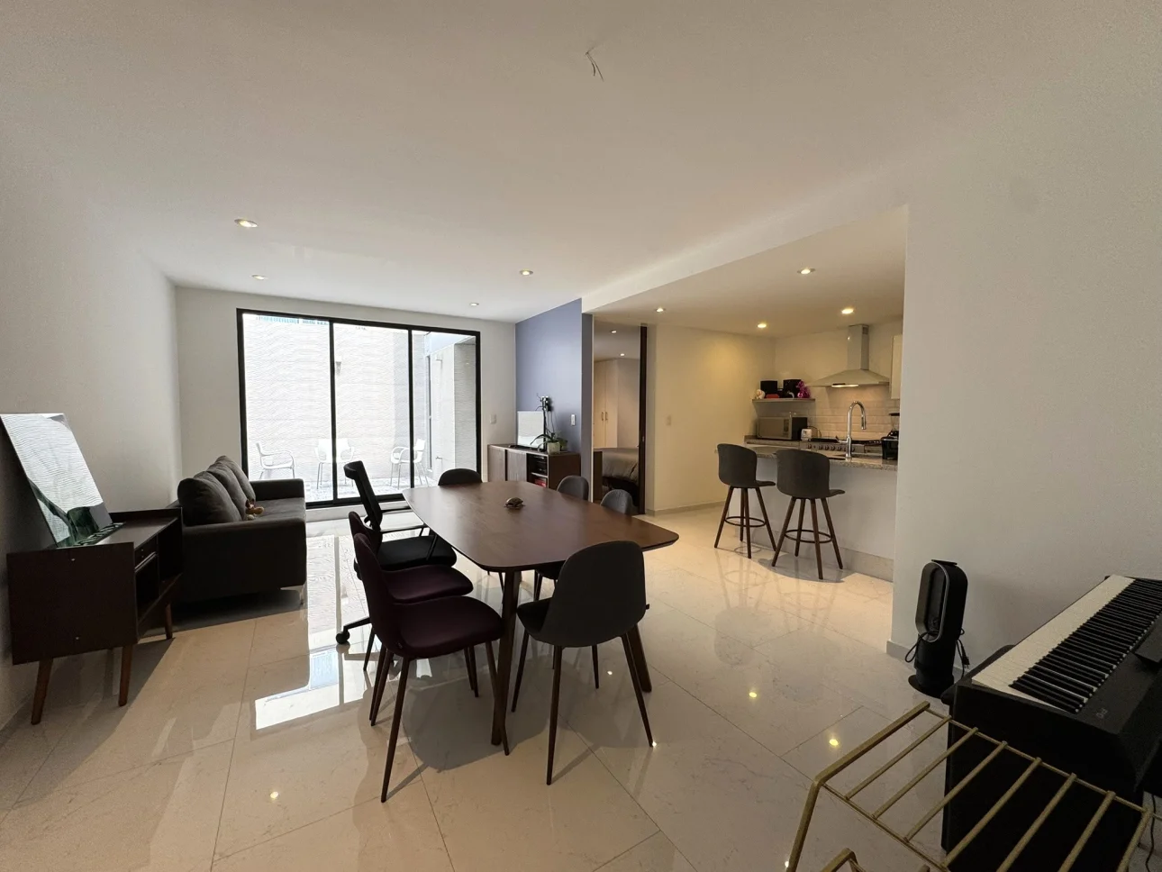 Departamento con terraza en Del Valle Sur | 79 m² | 1R
