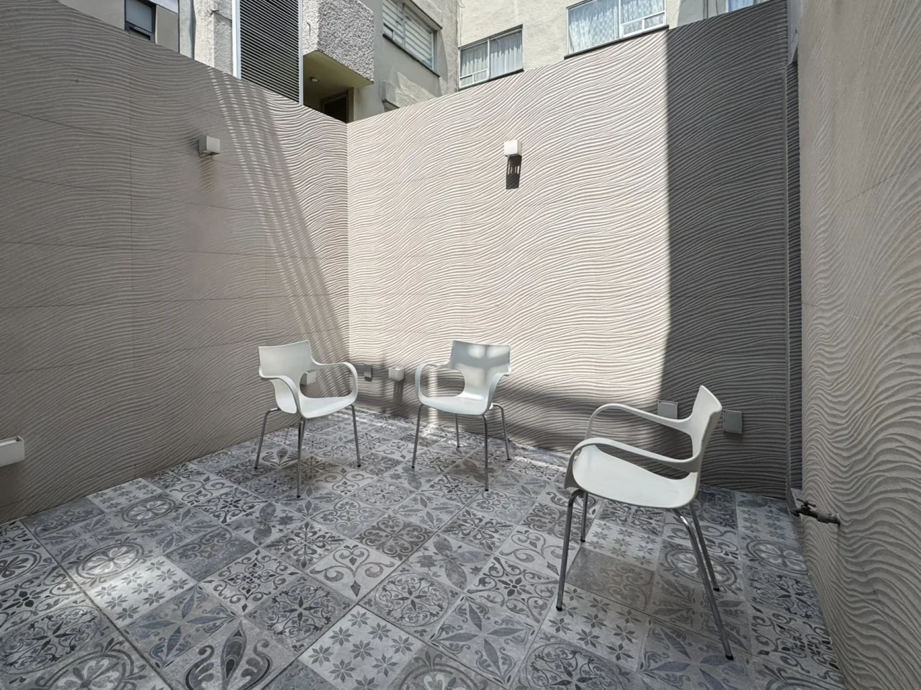Departamento terraza Del Valle Sur | 79 m² | 1R Amueblado