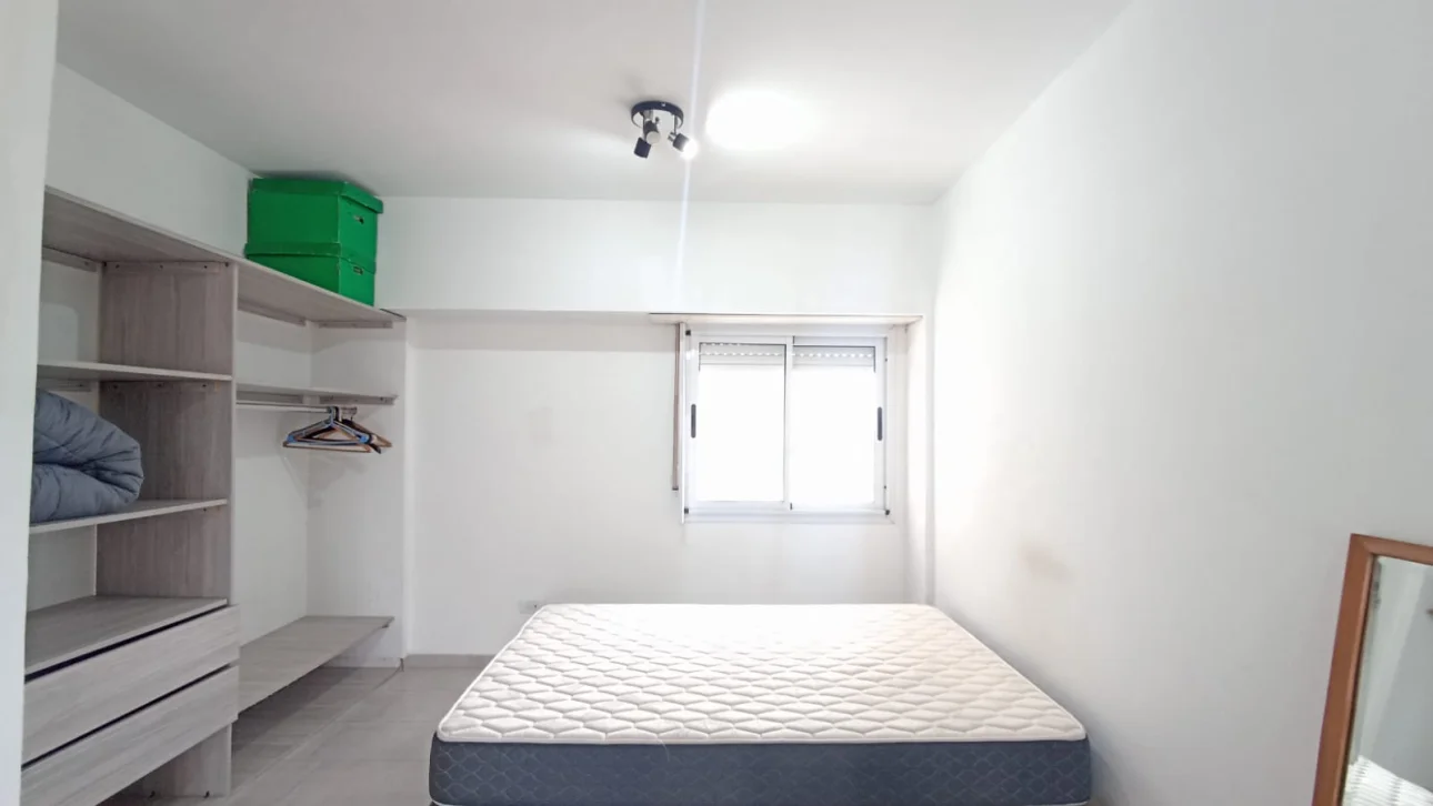 DEPARTAMENTO MONOAMBIENTE AMPLIO C/BALCON