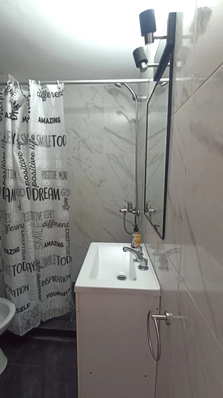 DEPARTAMENTO MONOAMBIENTE AMPLIO C/BALCON
