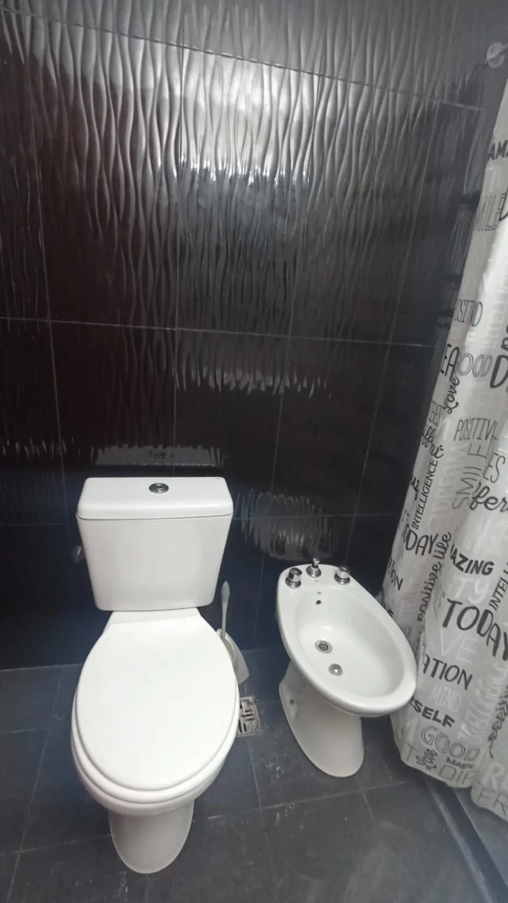 DEPARTAMENTO MONOAMBIENTE AMPLIO C/BALCON