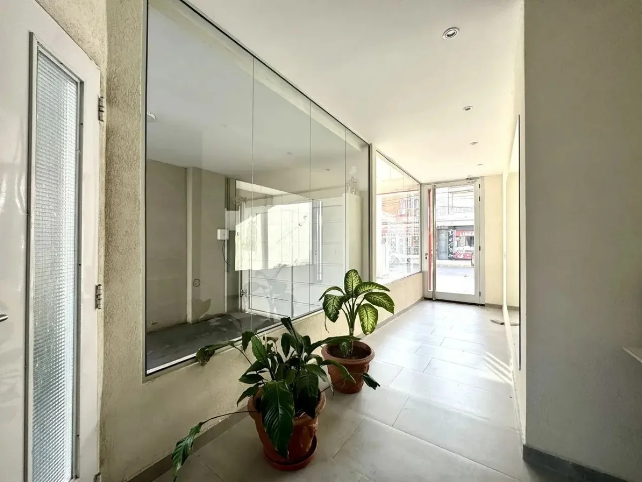 DEPARTAMENTO MONOAMBIENTE AMPLIO C/BALCON
