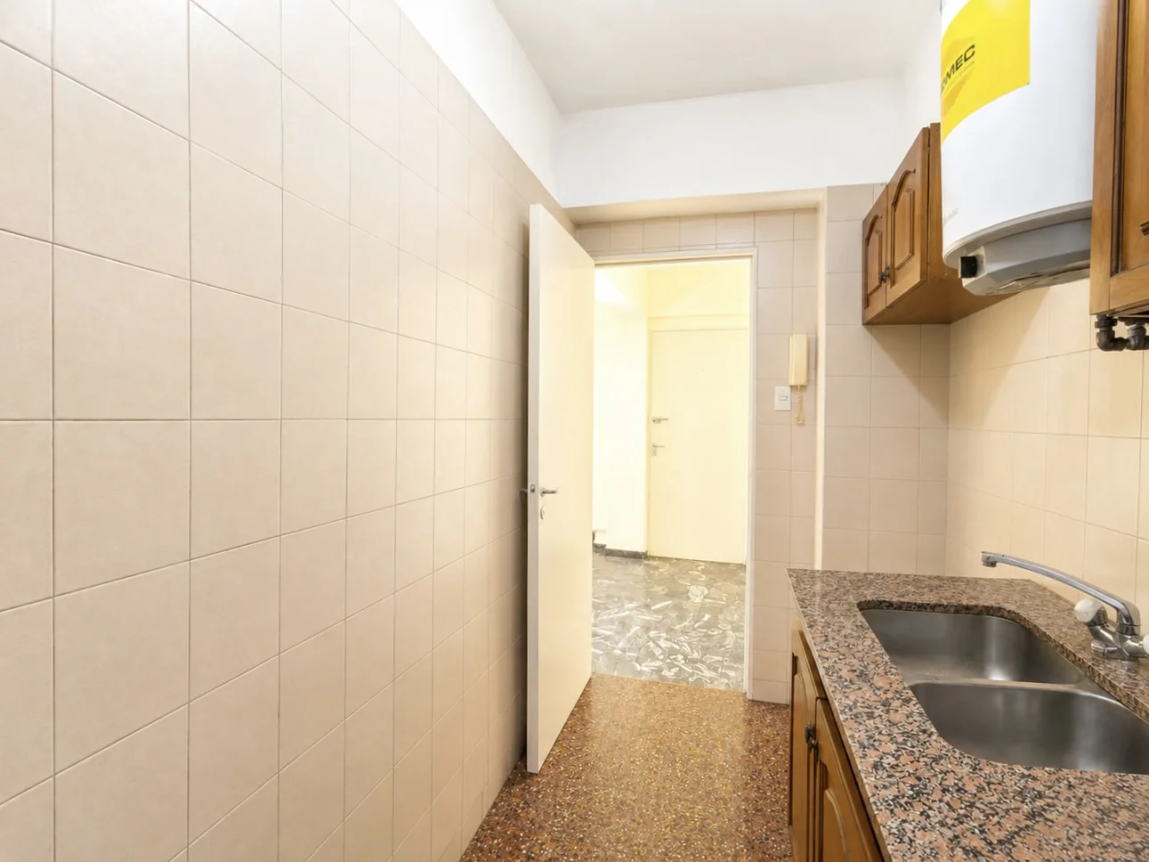 Departamento de 3 ambientes con balcon