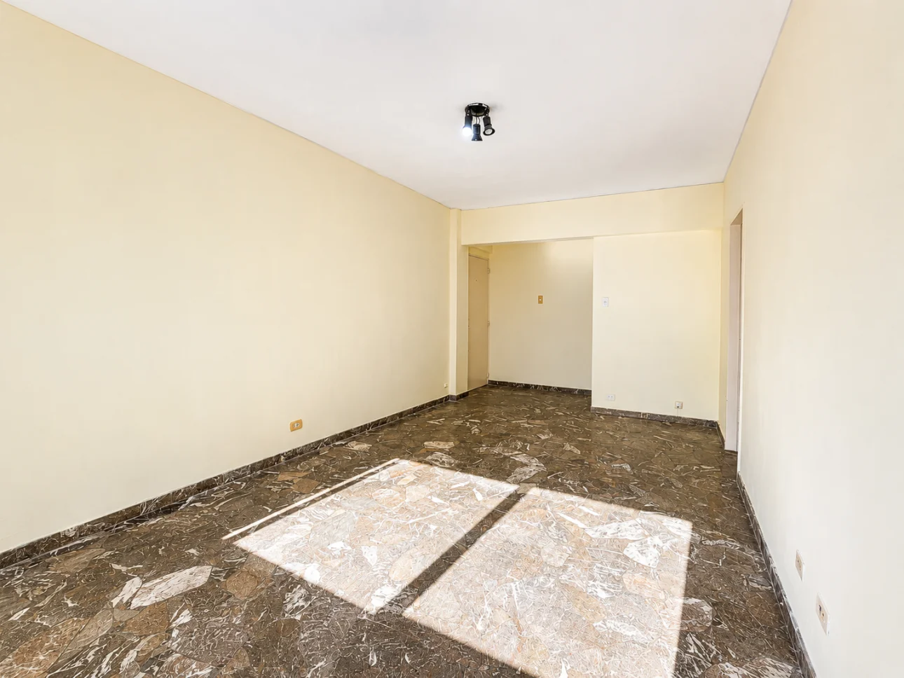 Departamento de 3 ambientes con balcon