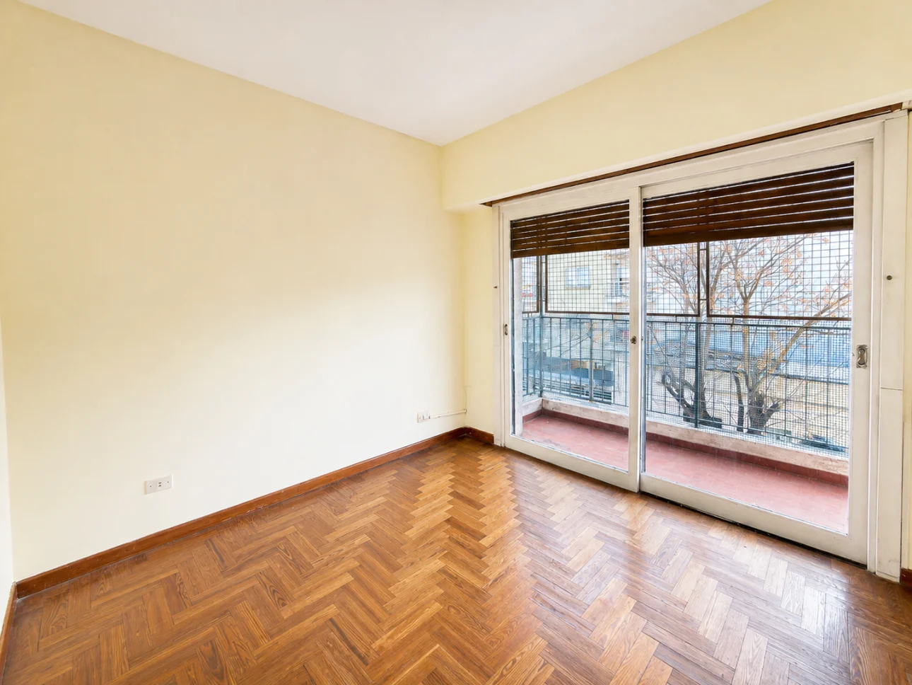 Departamento de 3 ambientes con balcon