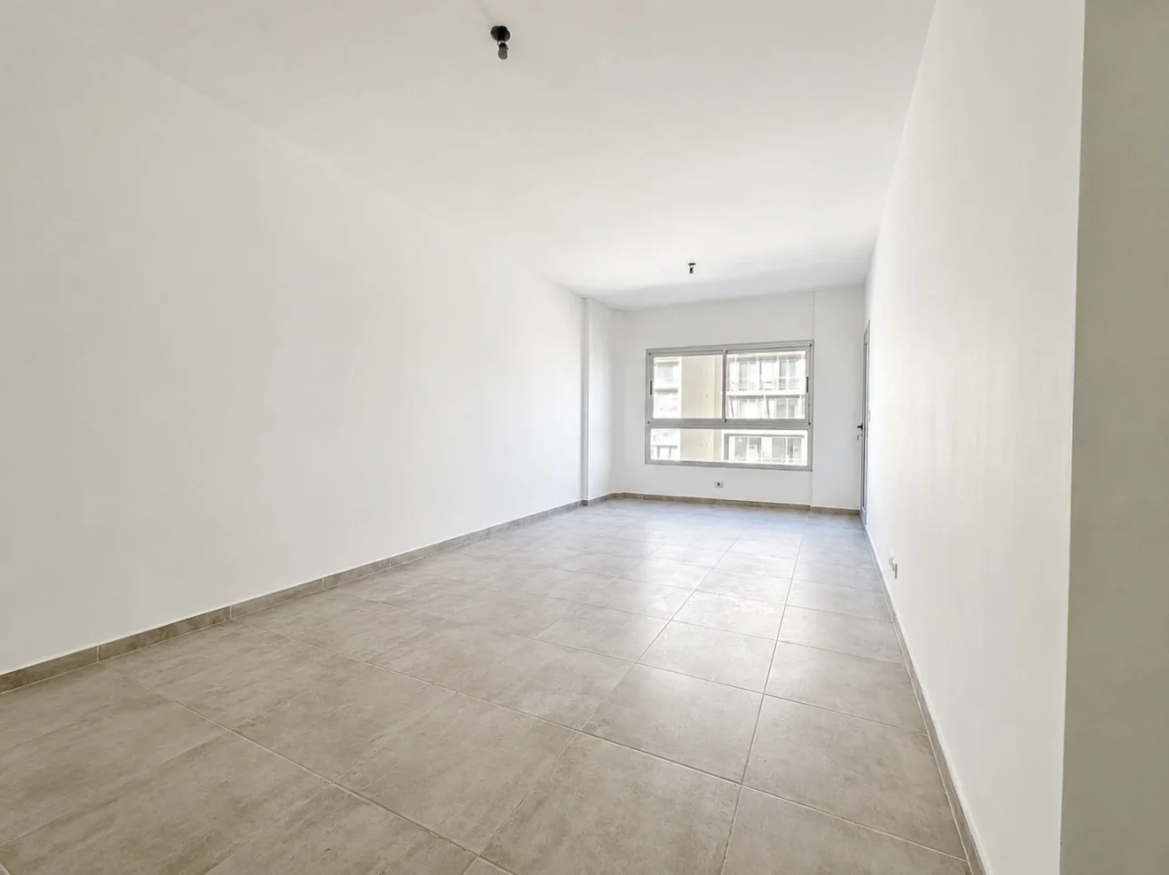 Departamento de 3 ambientes con 2 balcones