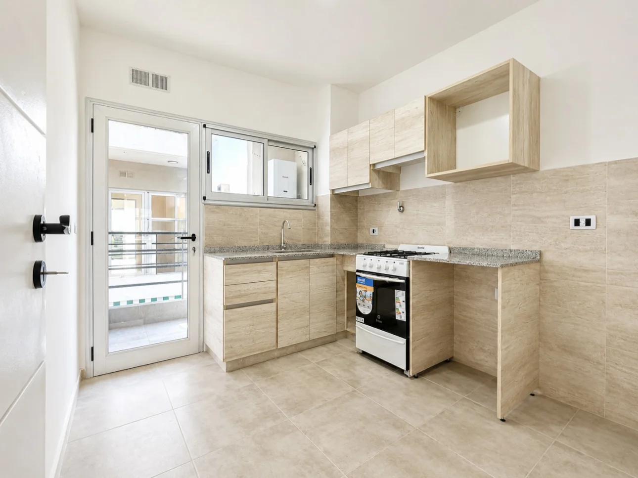 Departamento de 3 ambientes con 2 balcones