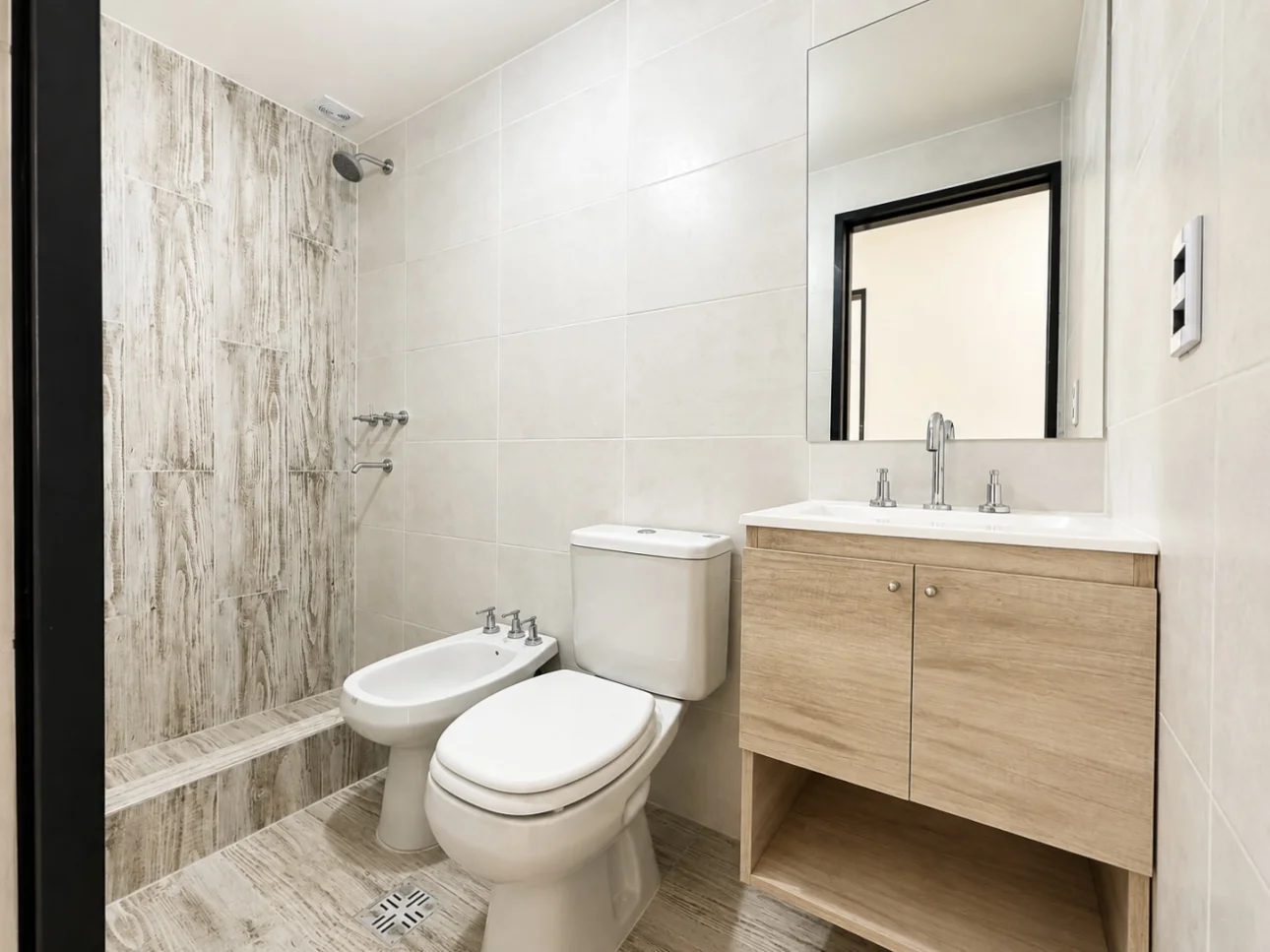 Departamento de 3 ambientes con 2 balcones