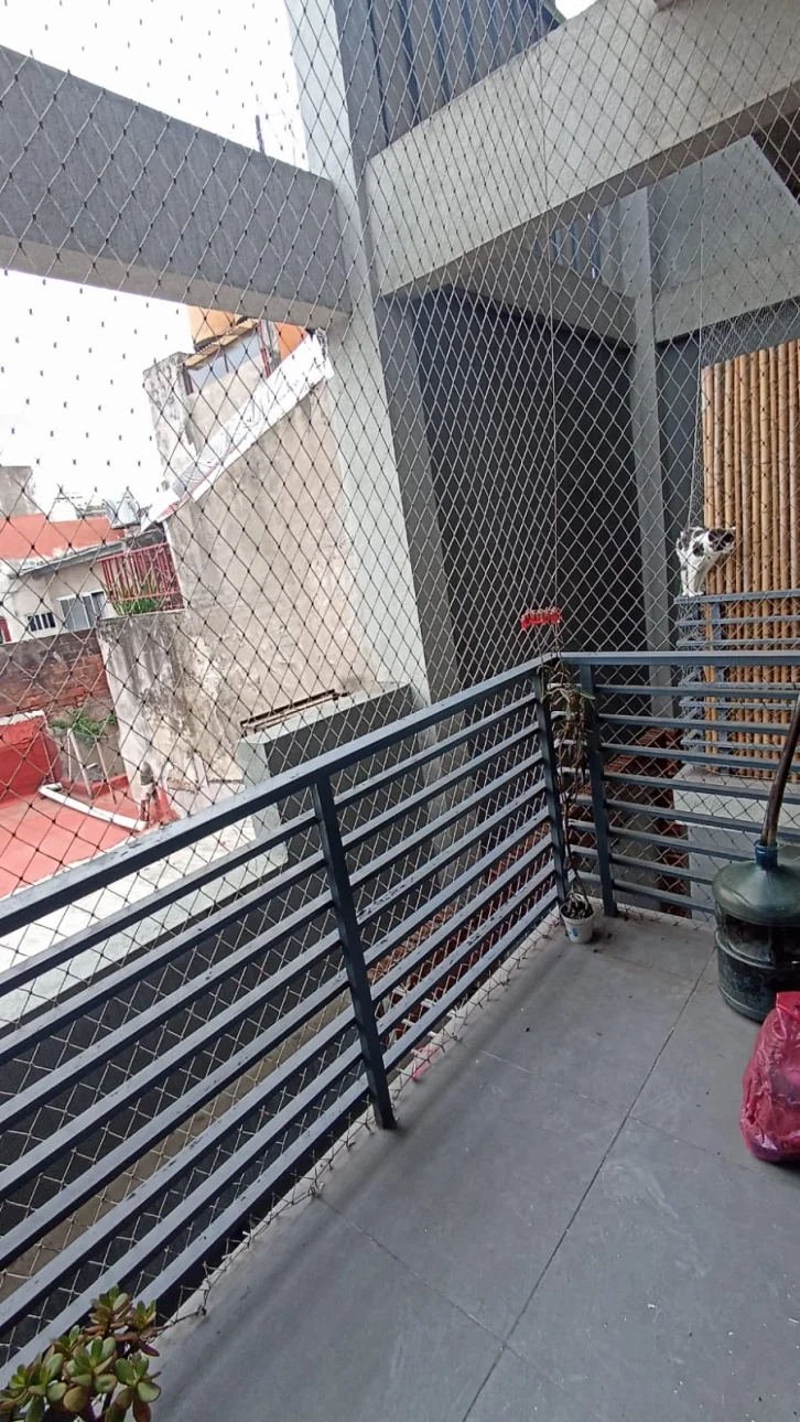 MONOAMBIENTE DIVIDIDO - CONTRAFRENTE
