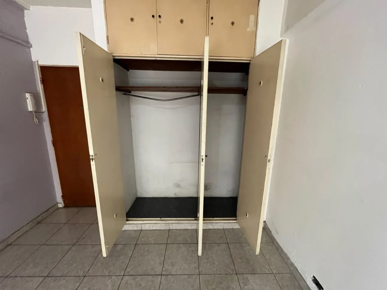 DEPARTAMENTO DE 1 AMBIENTE AMPLIO MUY BIEN UBICADO