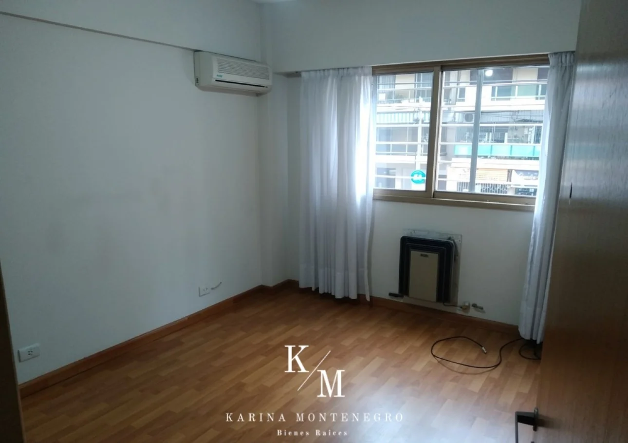 Departamento 3 amb con cochera, centro de Villa Ballester