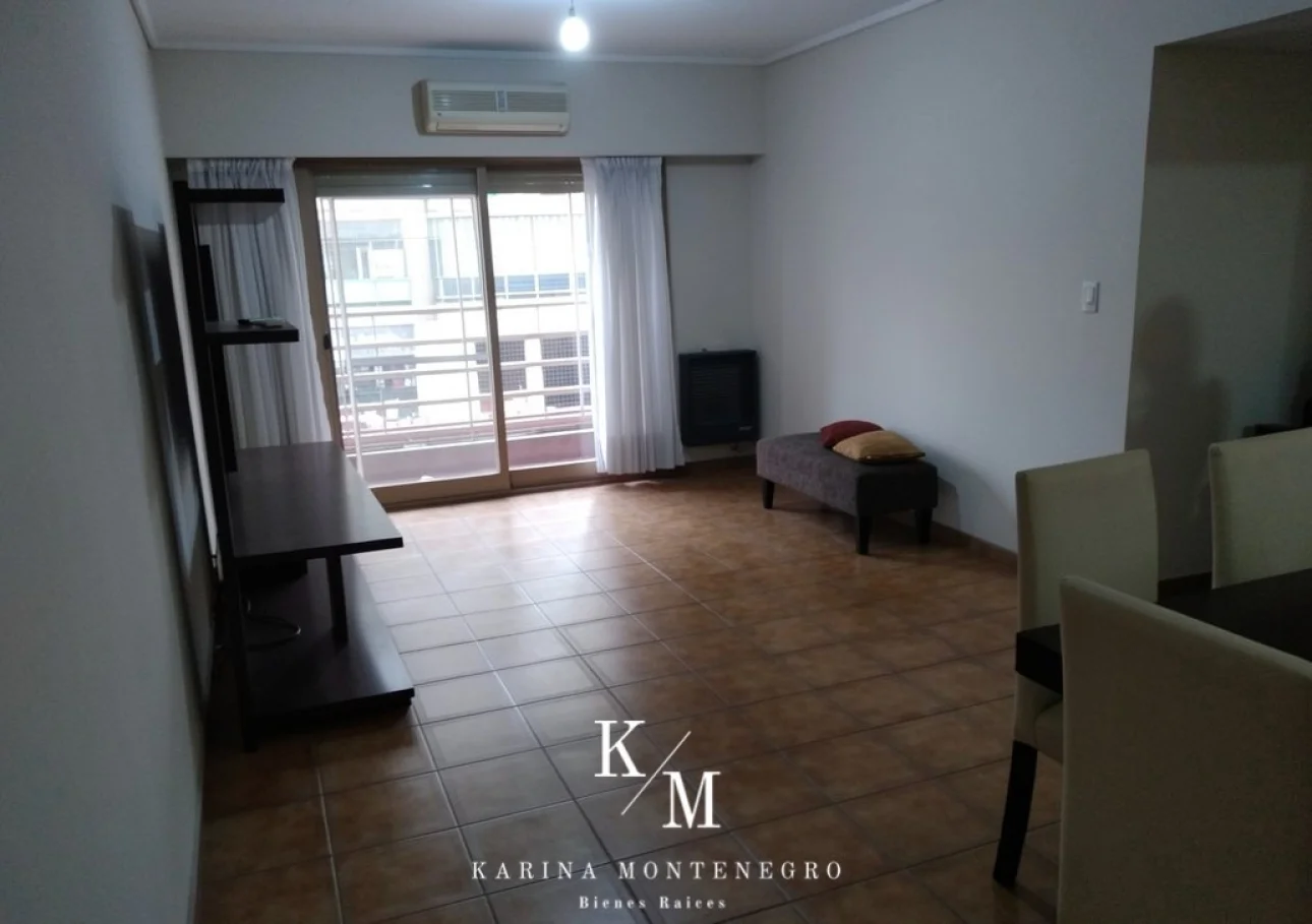 Departamento 3 amb con cochera, centro de Villa Ballester