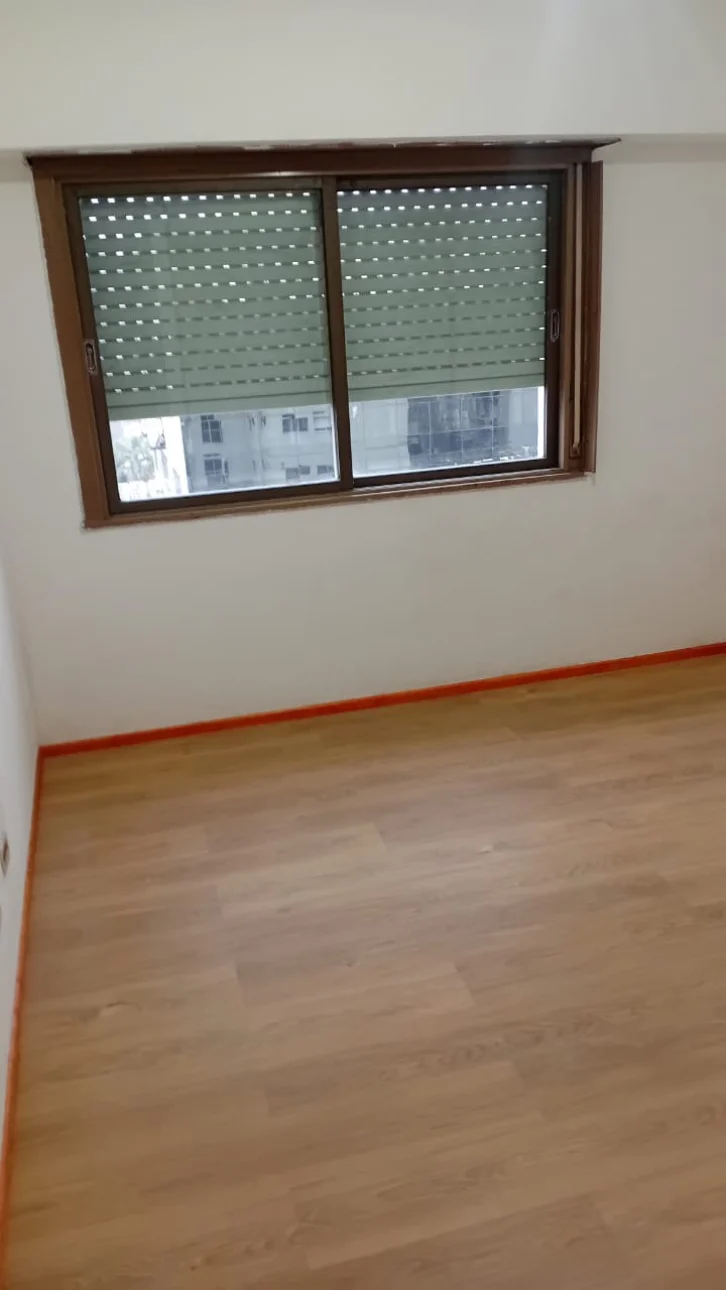2 AMBIENTES CON BALCÓN