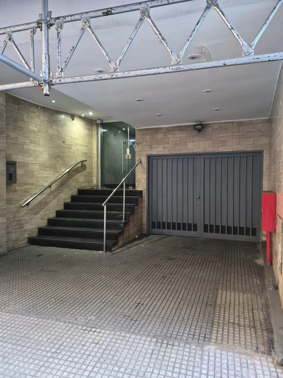 SE VENDE MONOAMBIENTE EN CONGRESO