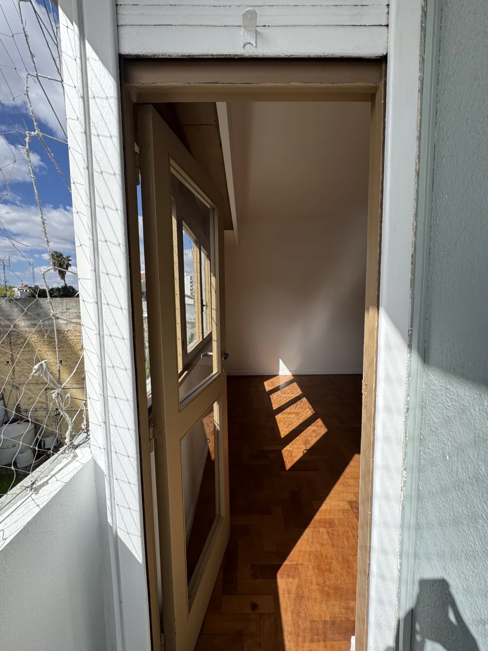 HERMOSO DEPARTAMENTO DE TRES AMBIENTES CTRO BALLESTER