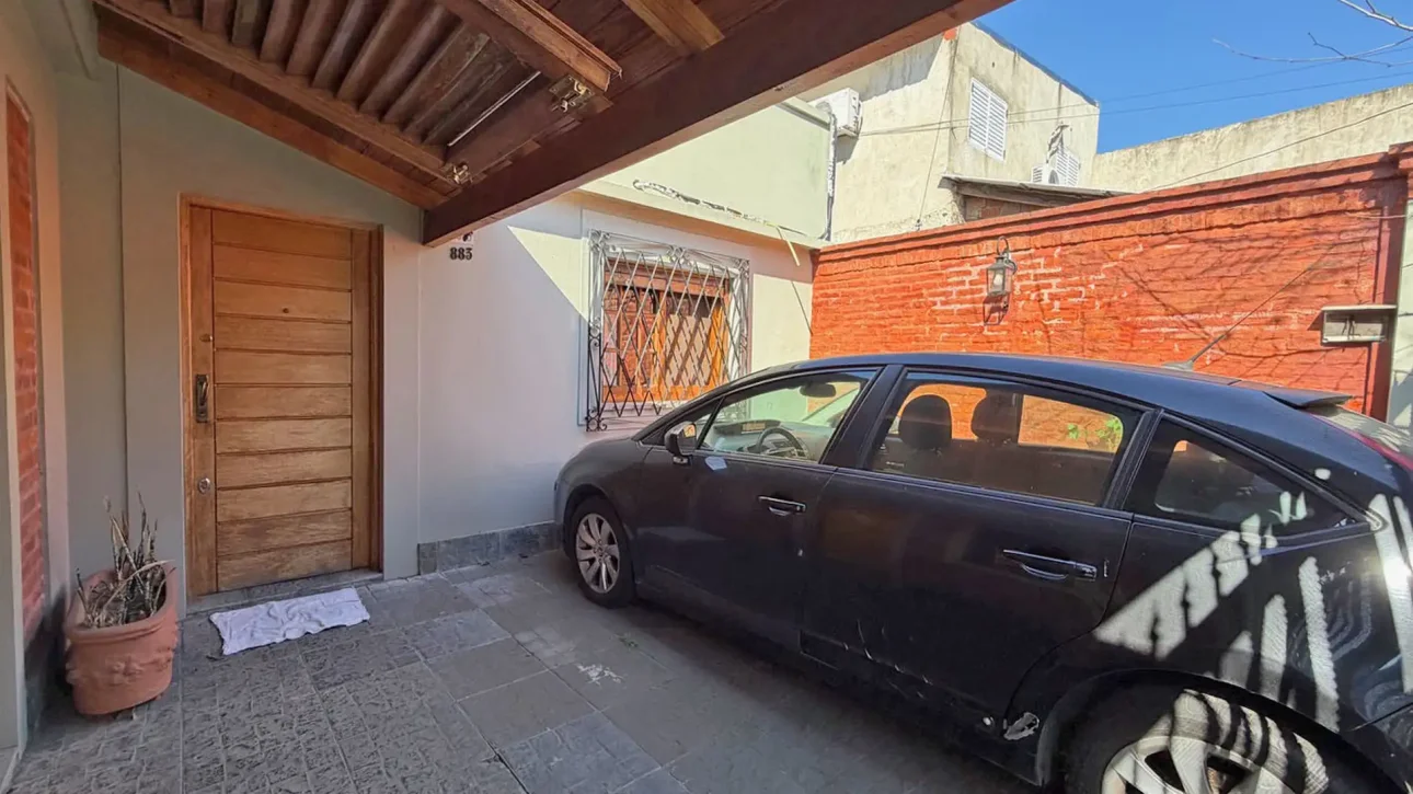 CASA 4 AMBIENTES LOTE PROPIO VILLA BALLESTER
