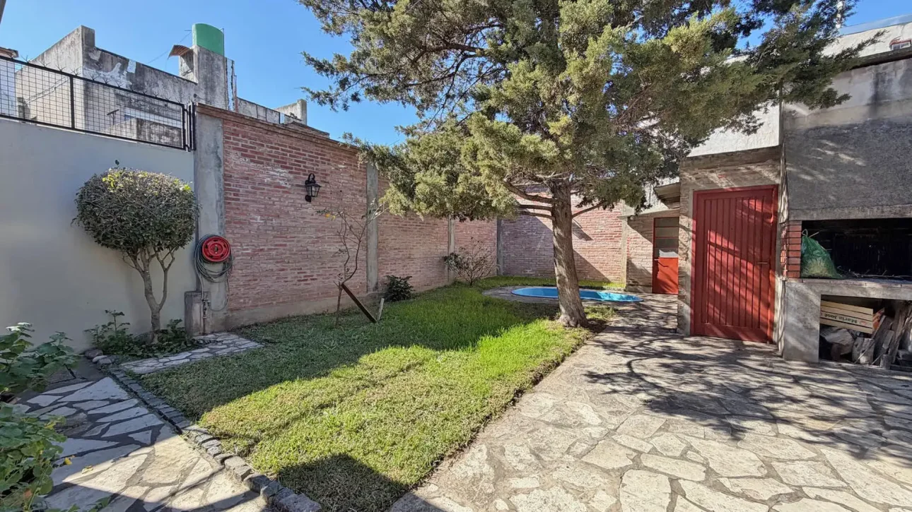 CASA 4 AMBIENTES LOTE PROPIO VILLA BALLESTER