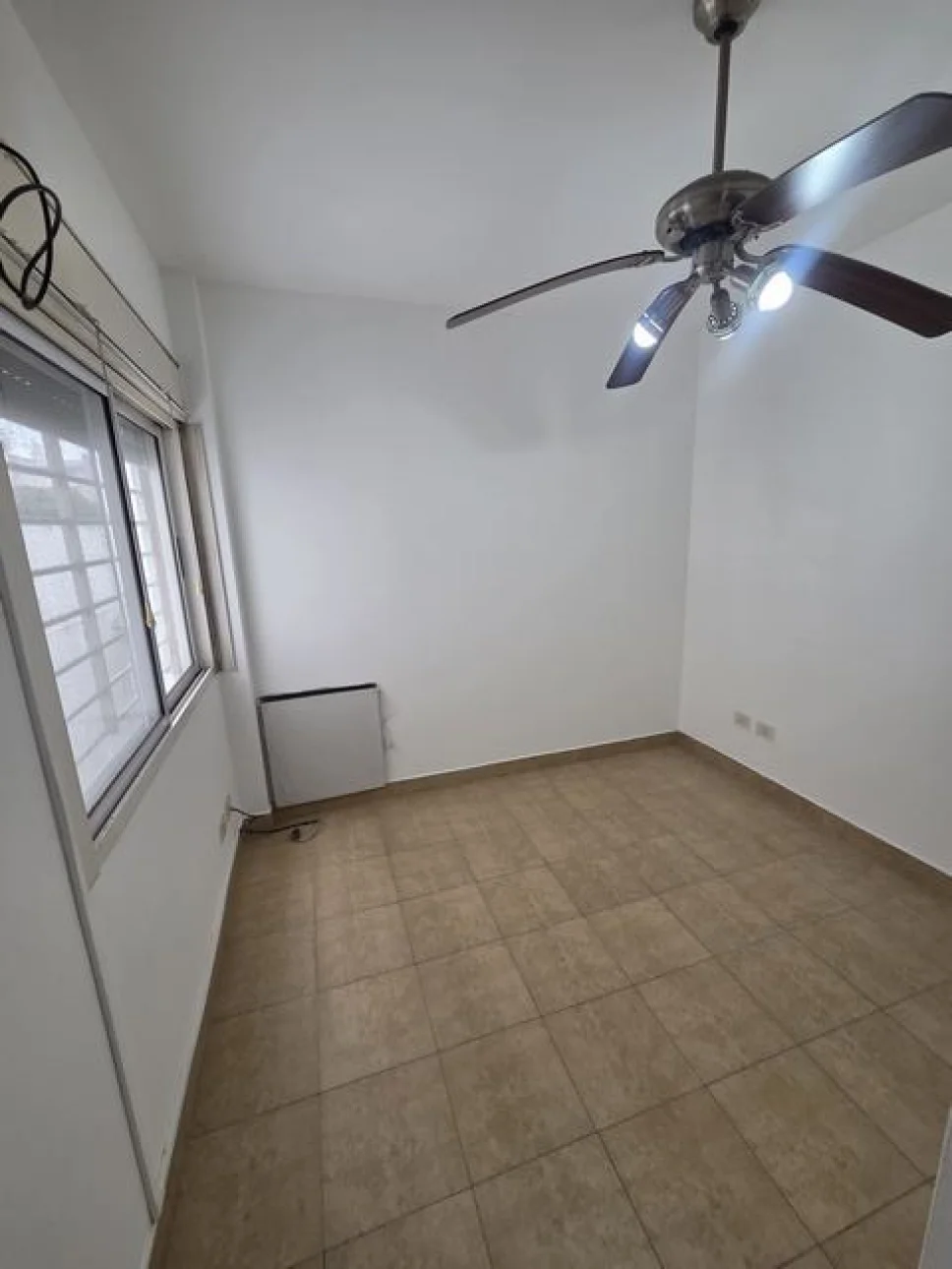 DEPARTAMENTO 3 AMB CON BALCON VILLA BOSCH 400M ESTACION