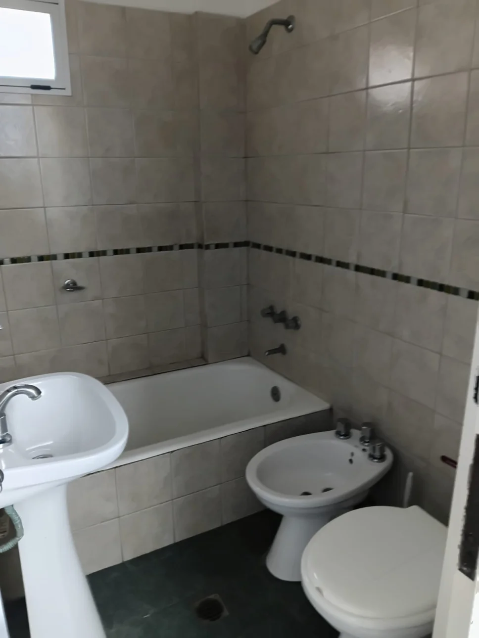 Departamento 2 amb. a mts. de la Plaza San Martin