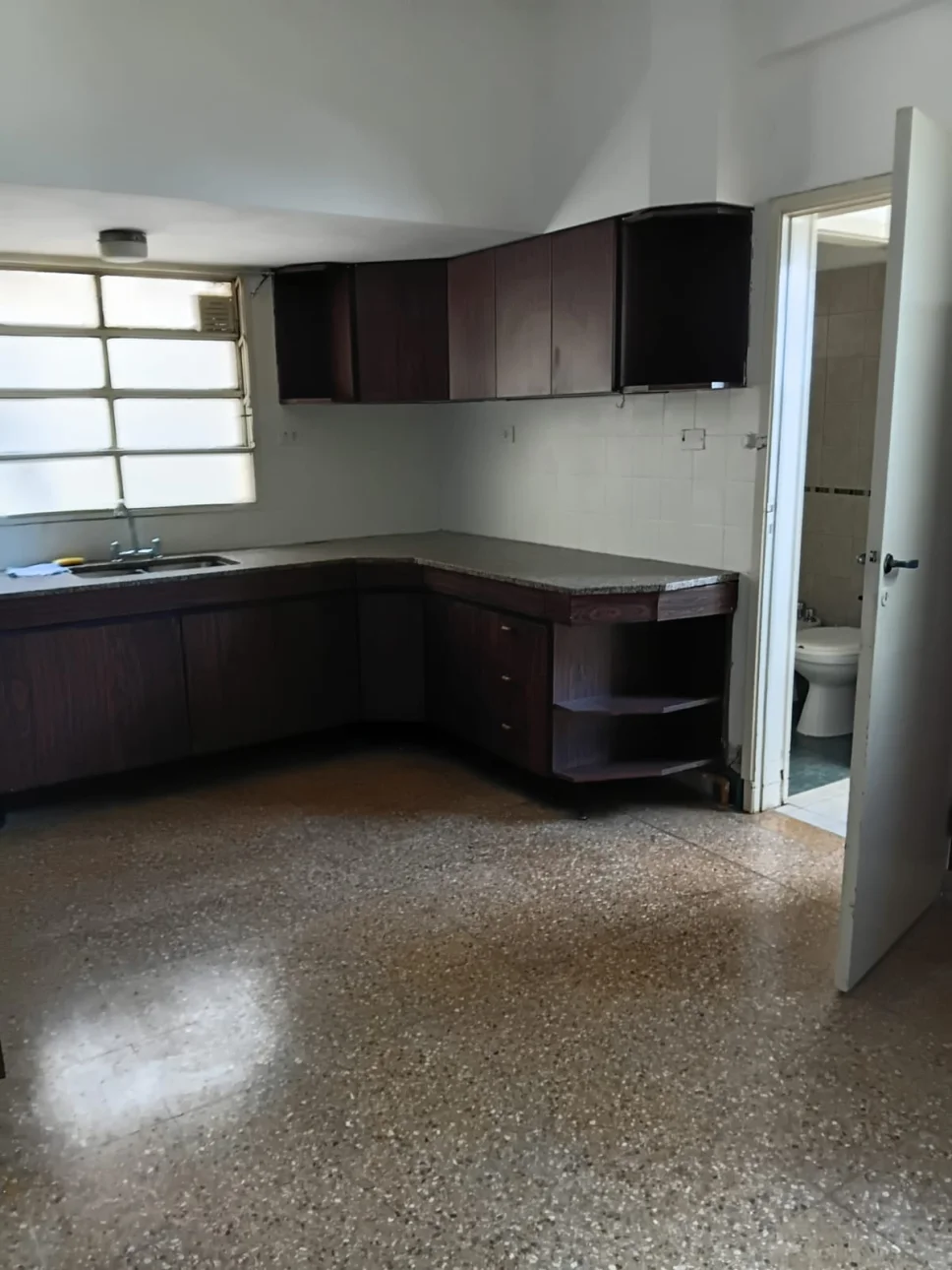 Departamento 2 amb. a mts. de la Plaza San Martin