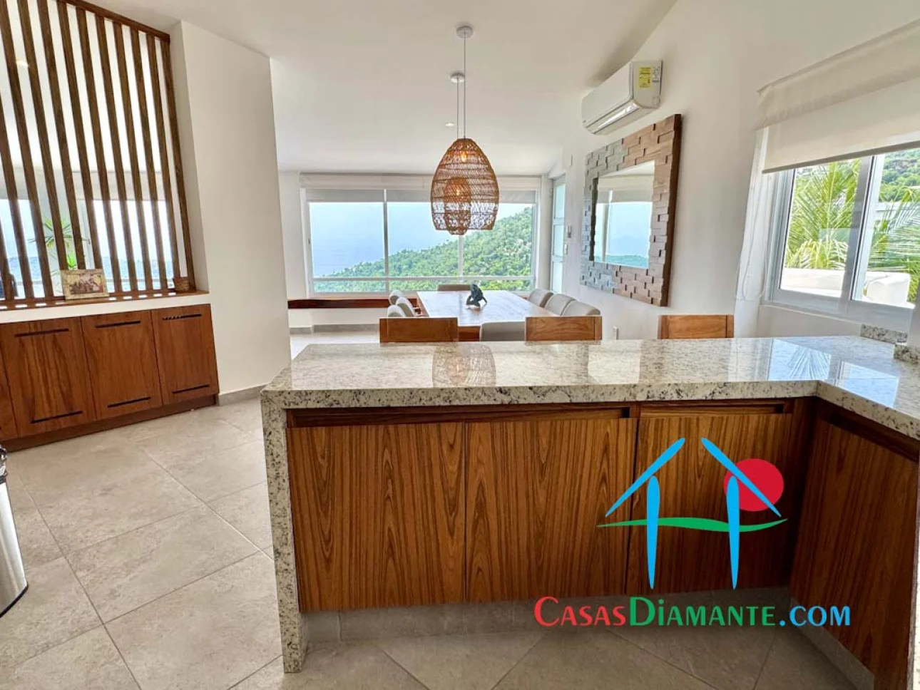 Departamento con vista al mar y mantenimiento incluido