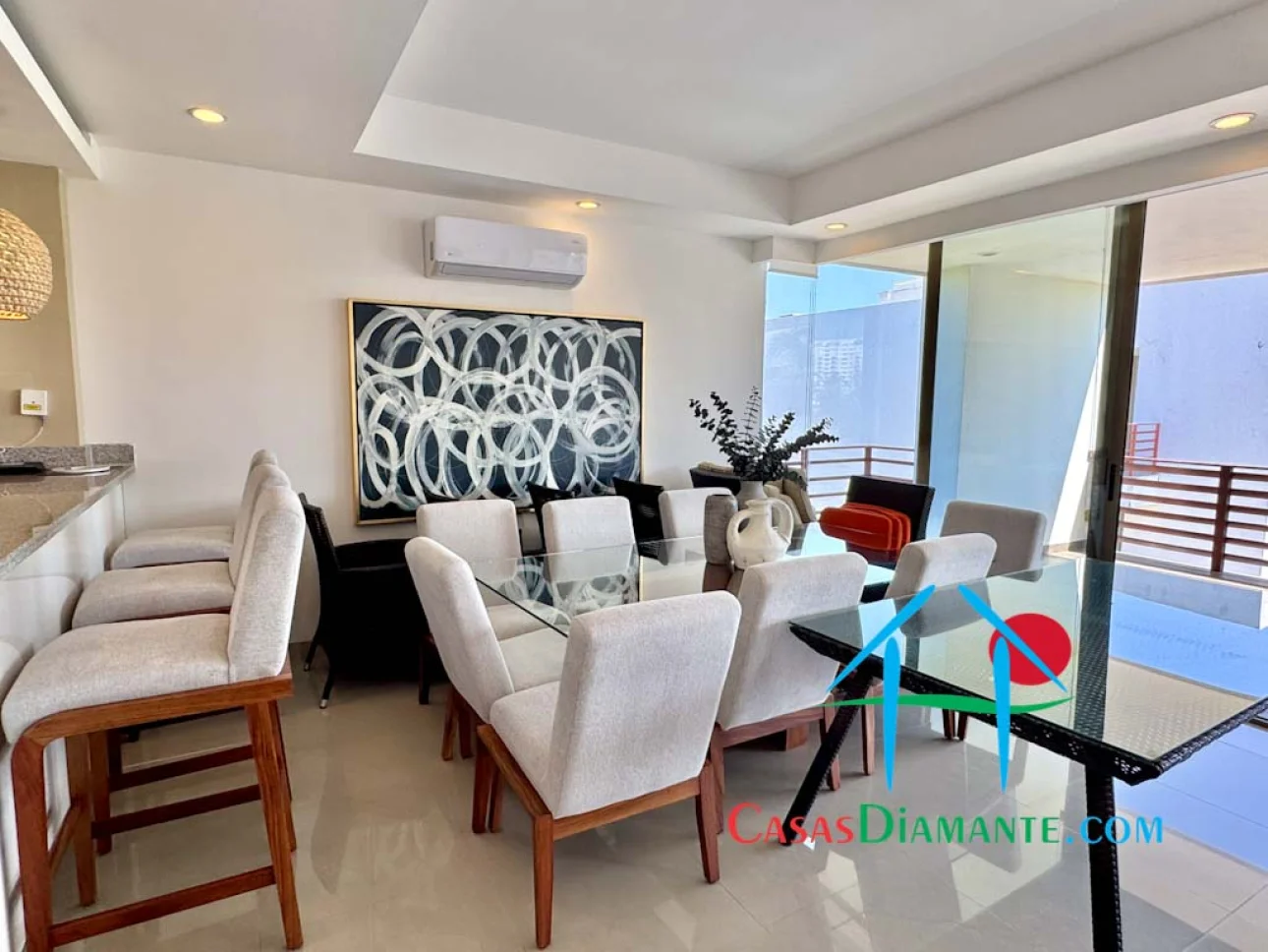 Depa con terraza y vista a las áreas comunes