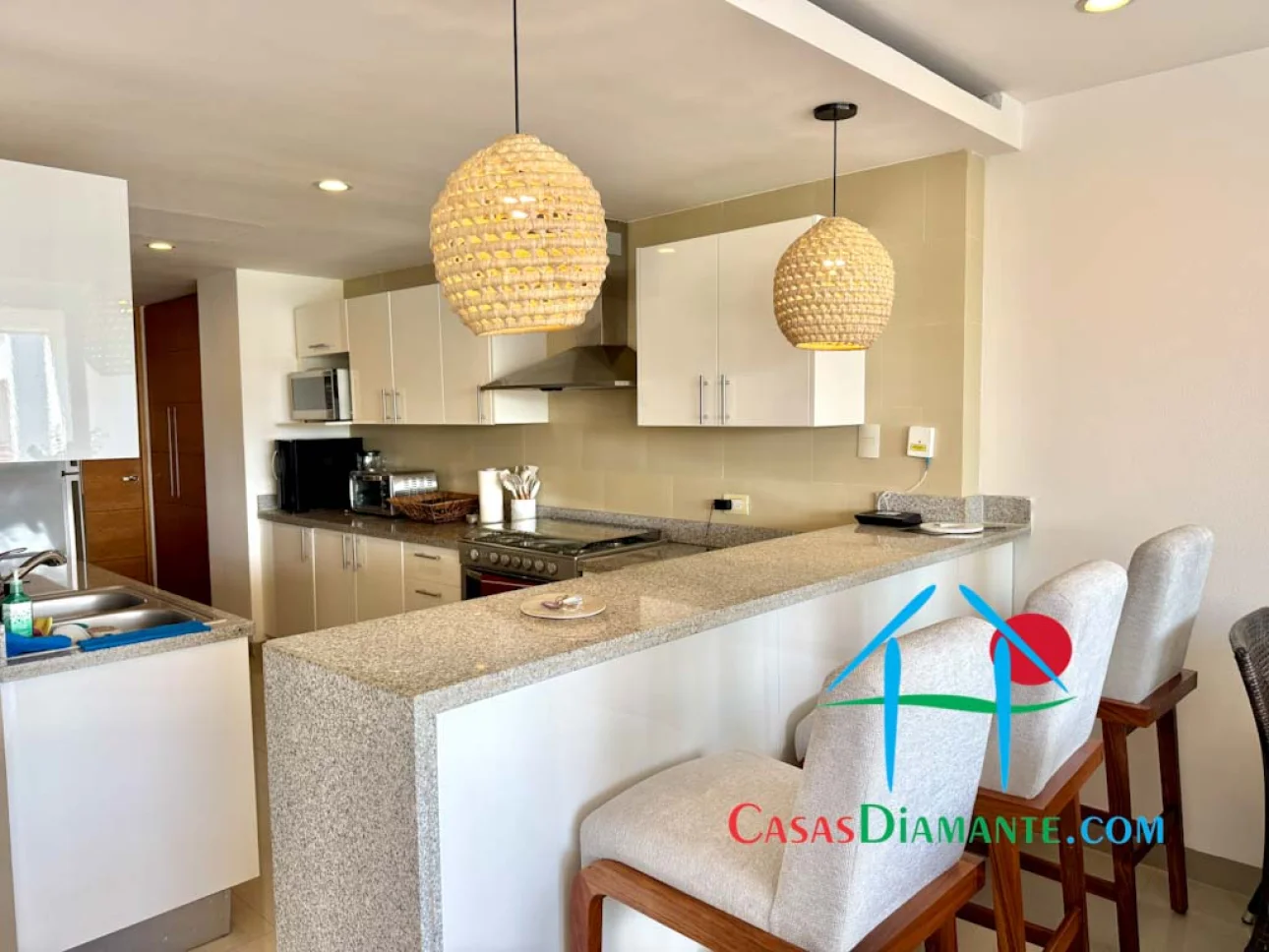 Depa con terraza y vista a las áreas comunes